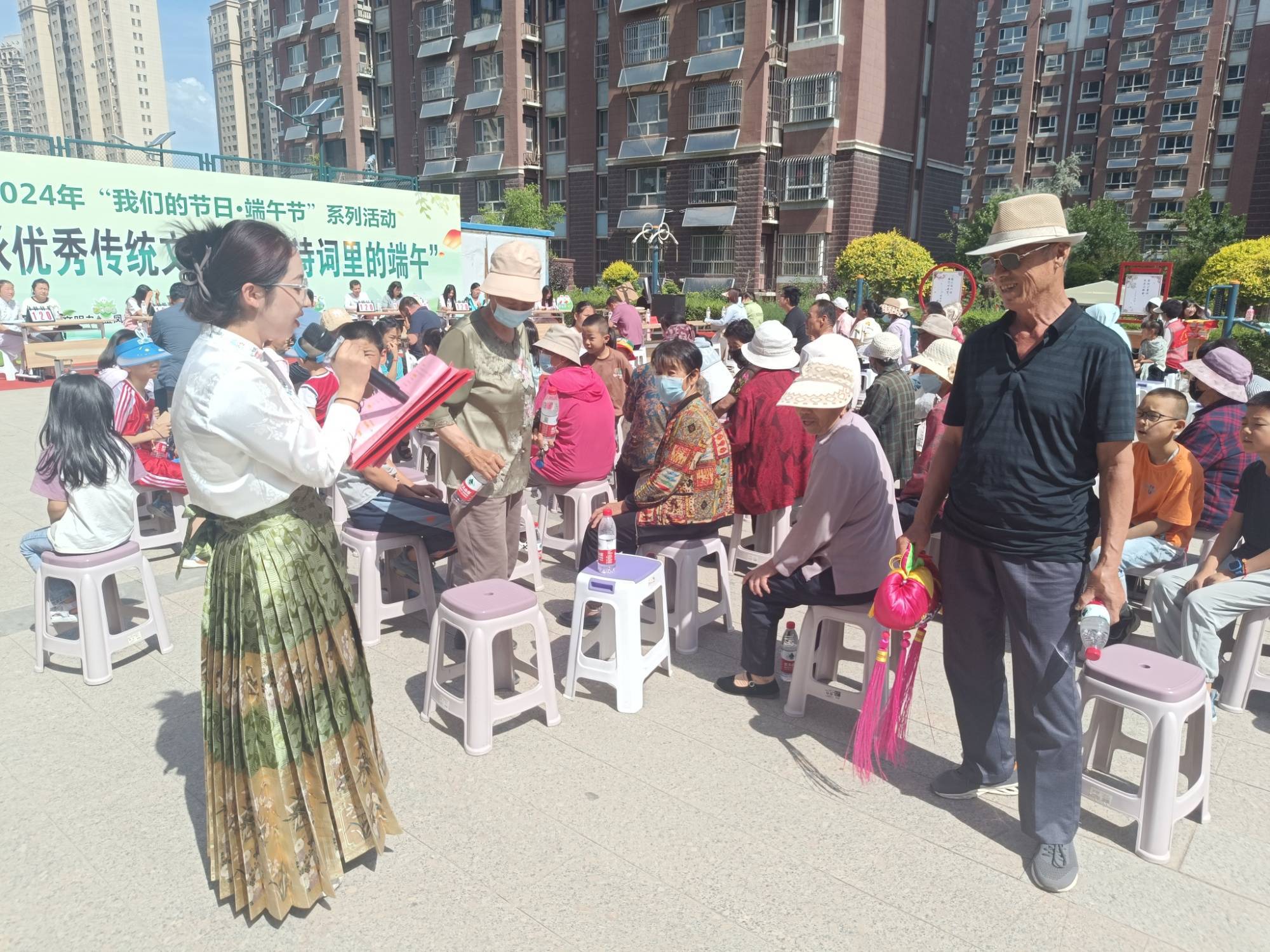 传承优秀传统文化 走进诗词里的端午-传承端午文化弘扬爱国精神手抄报