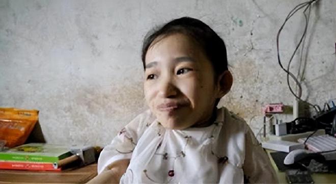 回顾：女子生三个“盆栽娃”、翻身都骨折，又坚持生4胎，过得如何-生三个小孩的女人厉害吗知乎