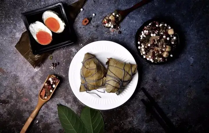 南北端午差异辩论赛！只知道吃粽子、划龙舟你就out了！-端午节南北差异的原因有哪些