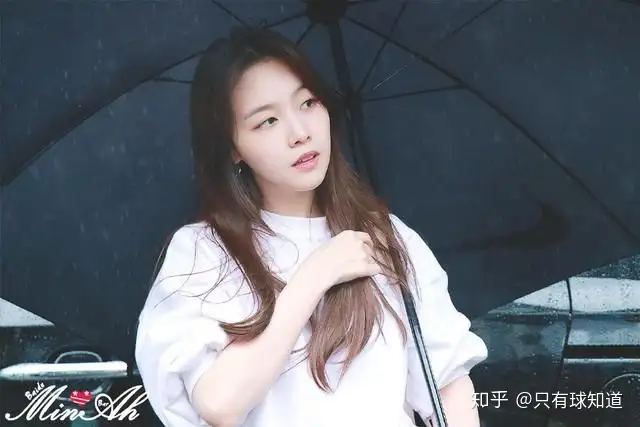 孙兴慜情感经历：2任女友皆为女团成员，但球员却从未对外坦诚-孙兴慜的女友