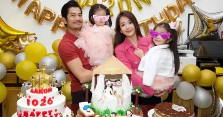 郭富城带全家过圣诞，梳大油头看不出年龄差，方媛戴婚戒秀幸福-郭富城老婆方媛个人资料