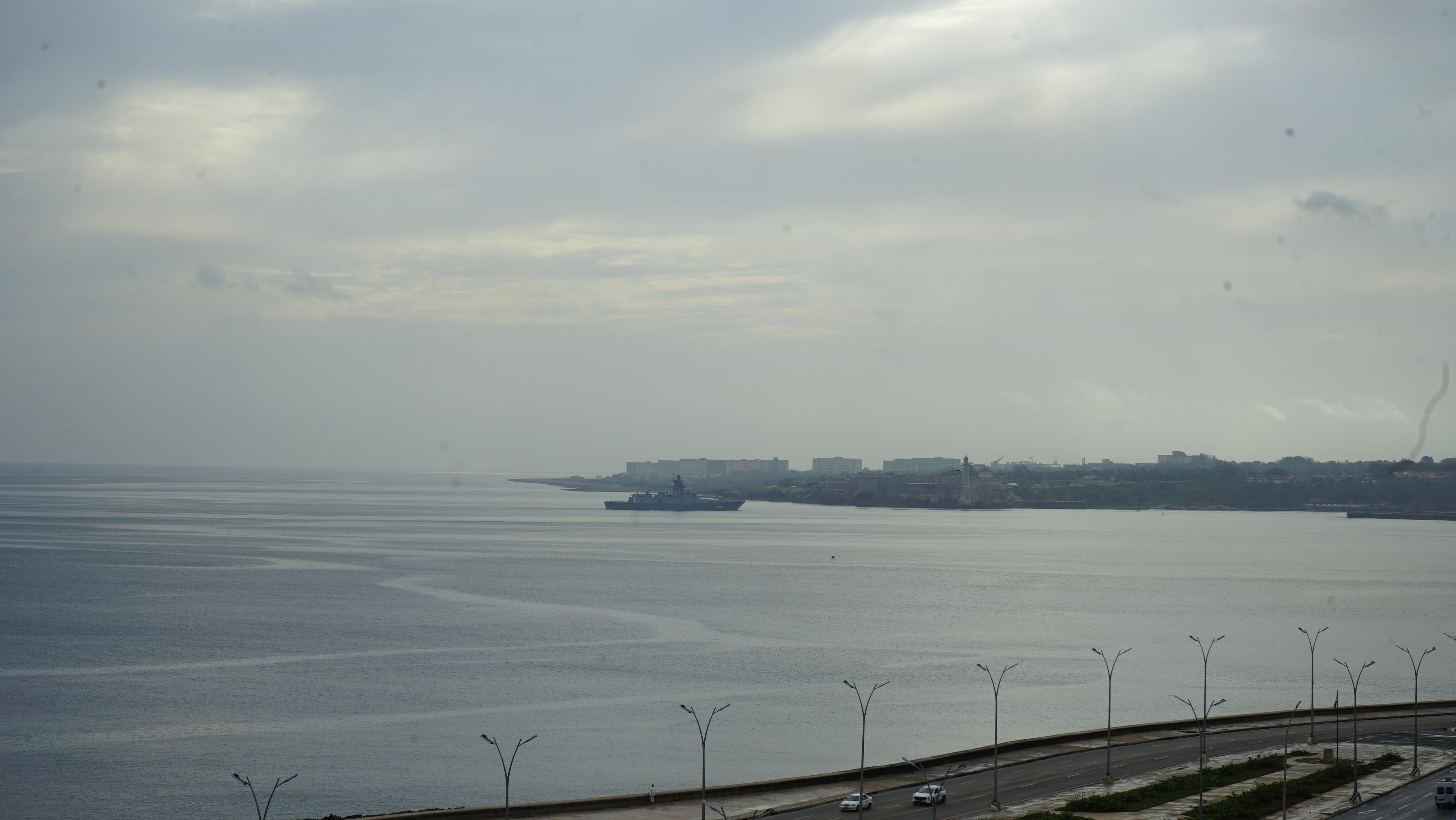 早安·世界｜归国大熊猫“香香”迎7岁生日，中外粉丝送祝福-早安世界文案