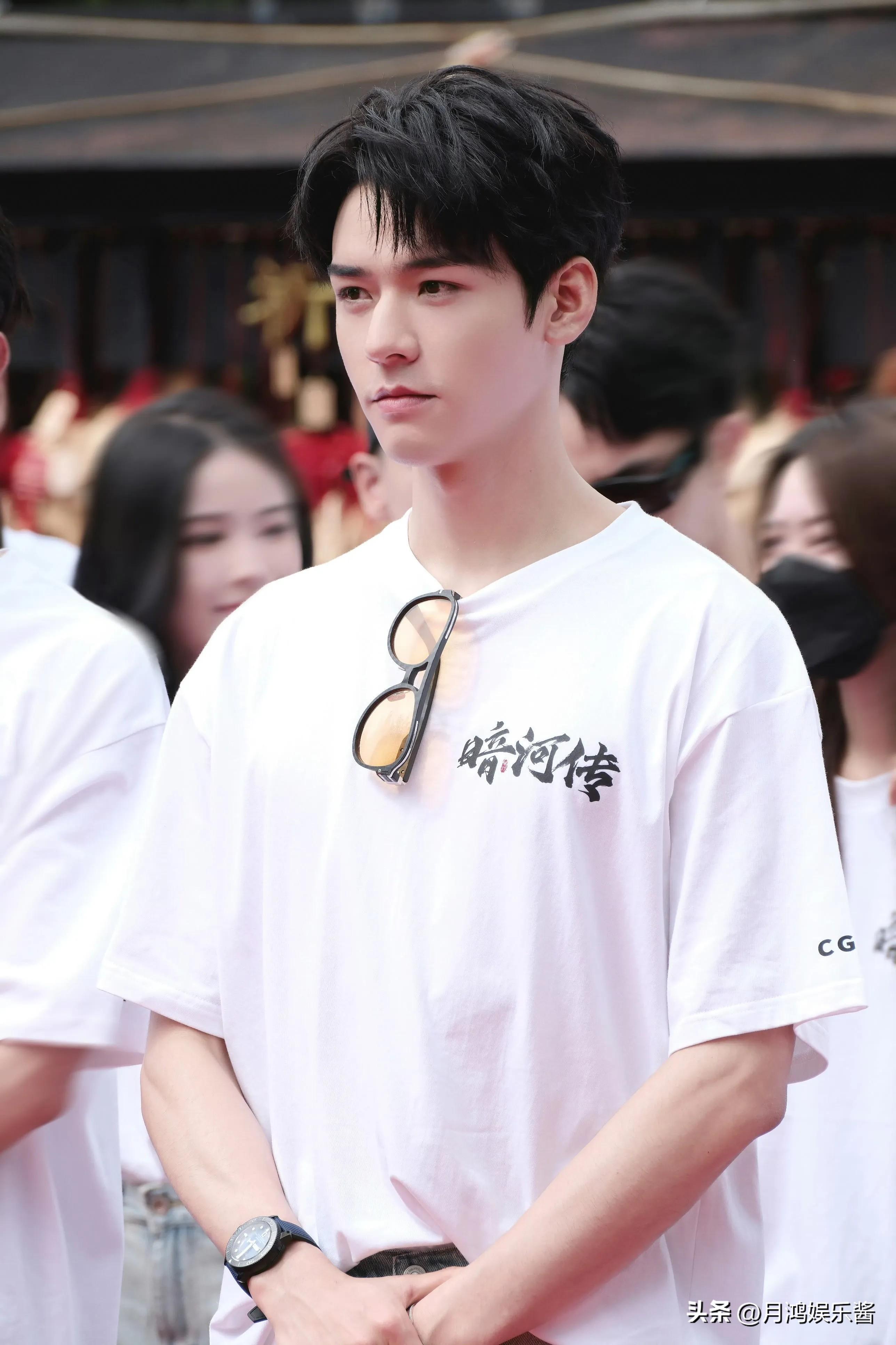 6.13娱乐瓜🍉：杨紫赵丽颖成毅任嘉伦罗云熙龚俊-娱乐新闻资讯节目策划方案