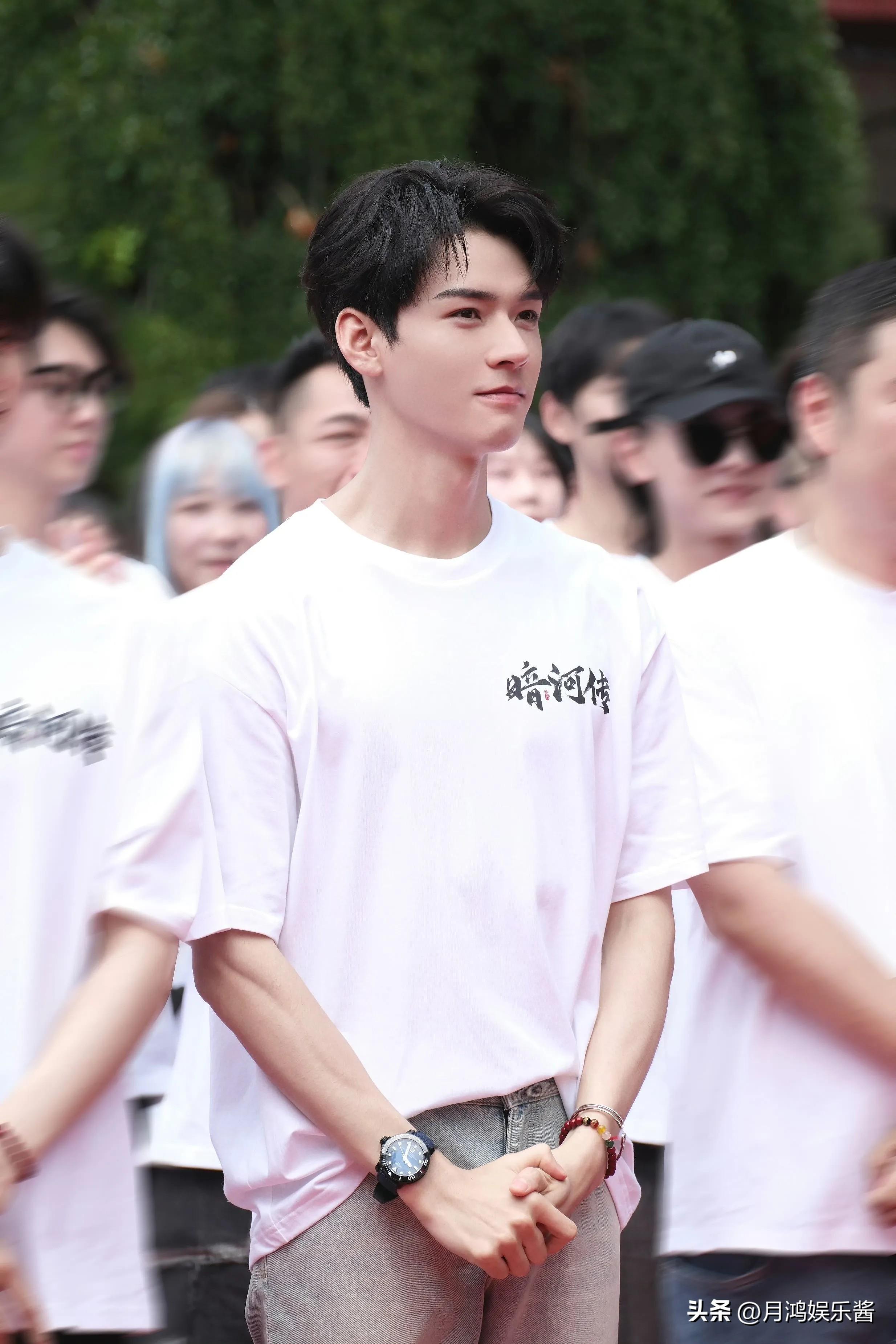 6.13娱乐瓜🍉：杨紫赵丽颖成毅任嘉伦罗云熙龚俊-娱乐新闻资讯节目策划方案