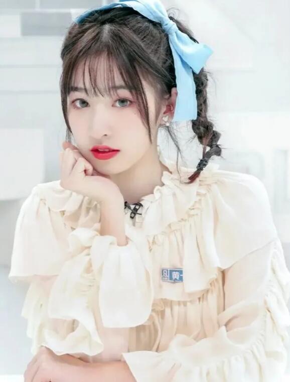 王思聪现身日本顶级童装店！还买了不少女童服装-王思聪日本料理店