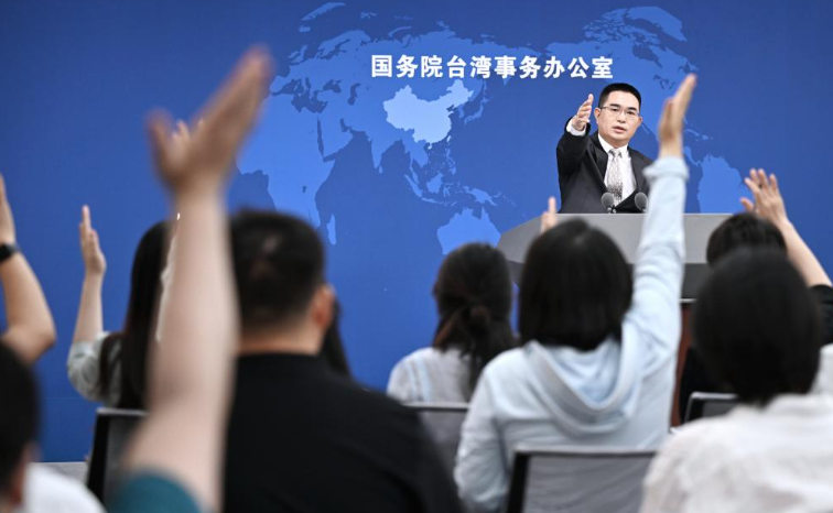 【法治热点早知道】男童被教练殴打致死案宣判：2人获无期徒刑-男孩被教练摔脑死亡