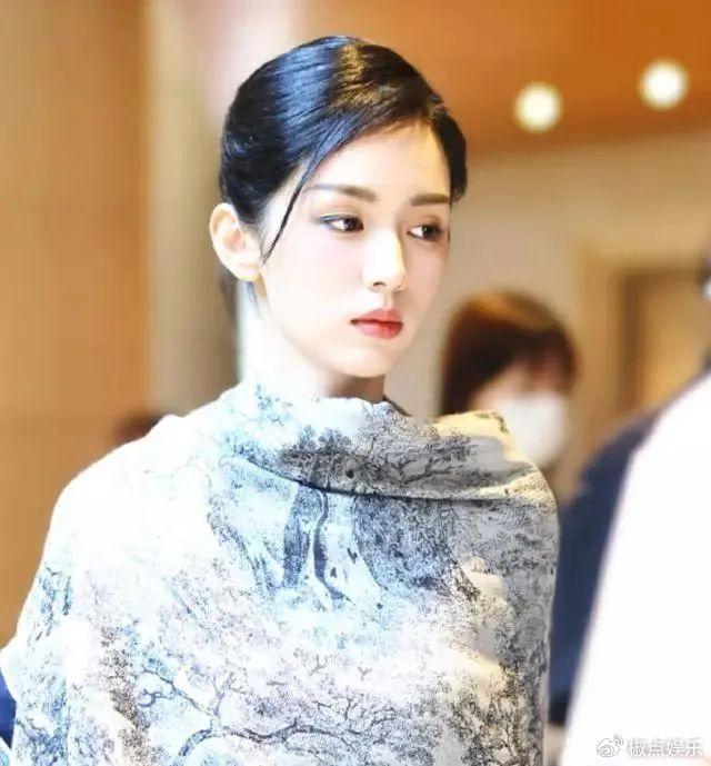 女星周也耍大牌风波升级！央视电影频道不留情面，更多黑料被扒！-周也演的综艺