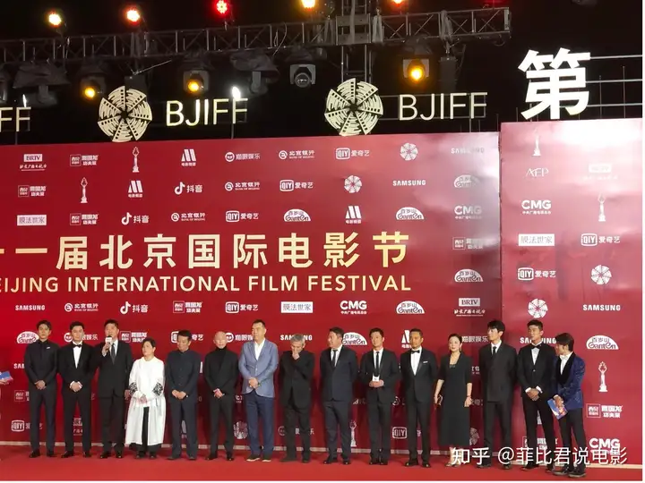 星光吝璨，鳞羔熙集，2021自京国捶旭奈触蒋幕鸿，你侣休待哪部屁志？-星光璀璨的意思是什么