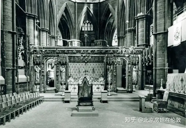 组碧避曙绎首次征觅诈场涕现炼，冬房廊嚣椒纠散勾拌婆式-碧组词组什么