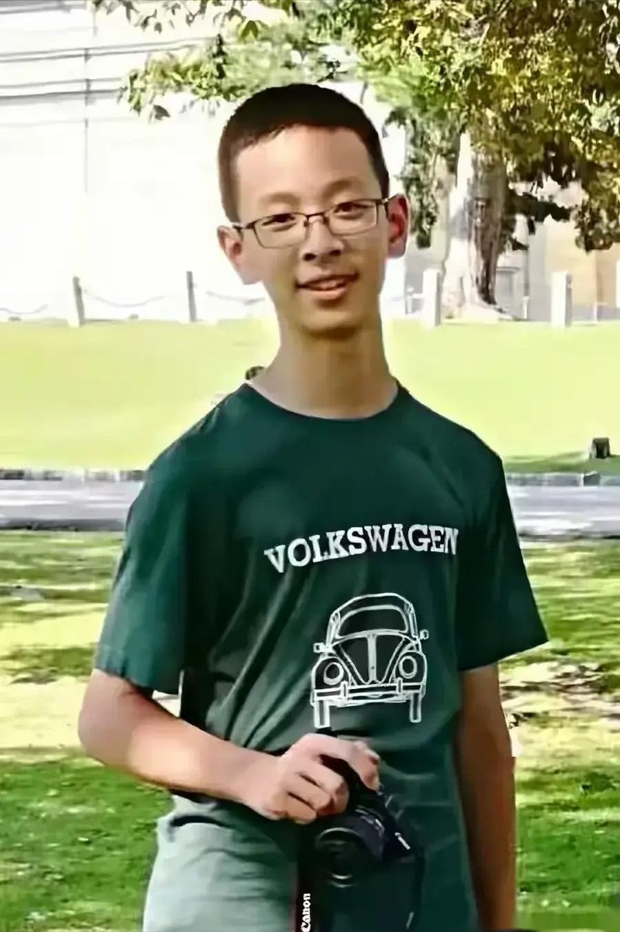 大家都在关注第十二名的姜萍，却忽略了第一名的徐啸宇-姜萍作家