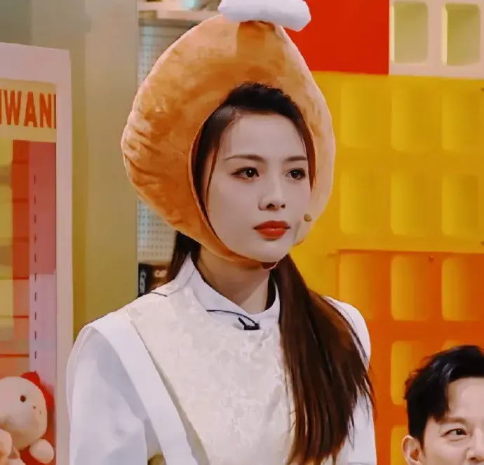 "亚比囧囧囧，陈丽君刘忻萌翻天！综艺新宠你pick谁？"