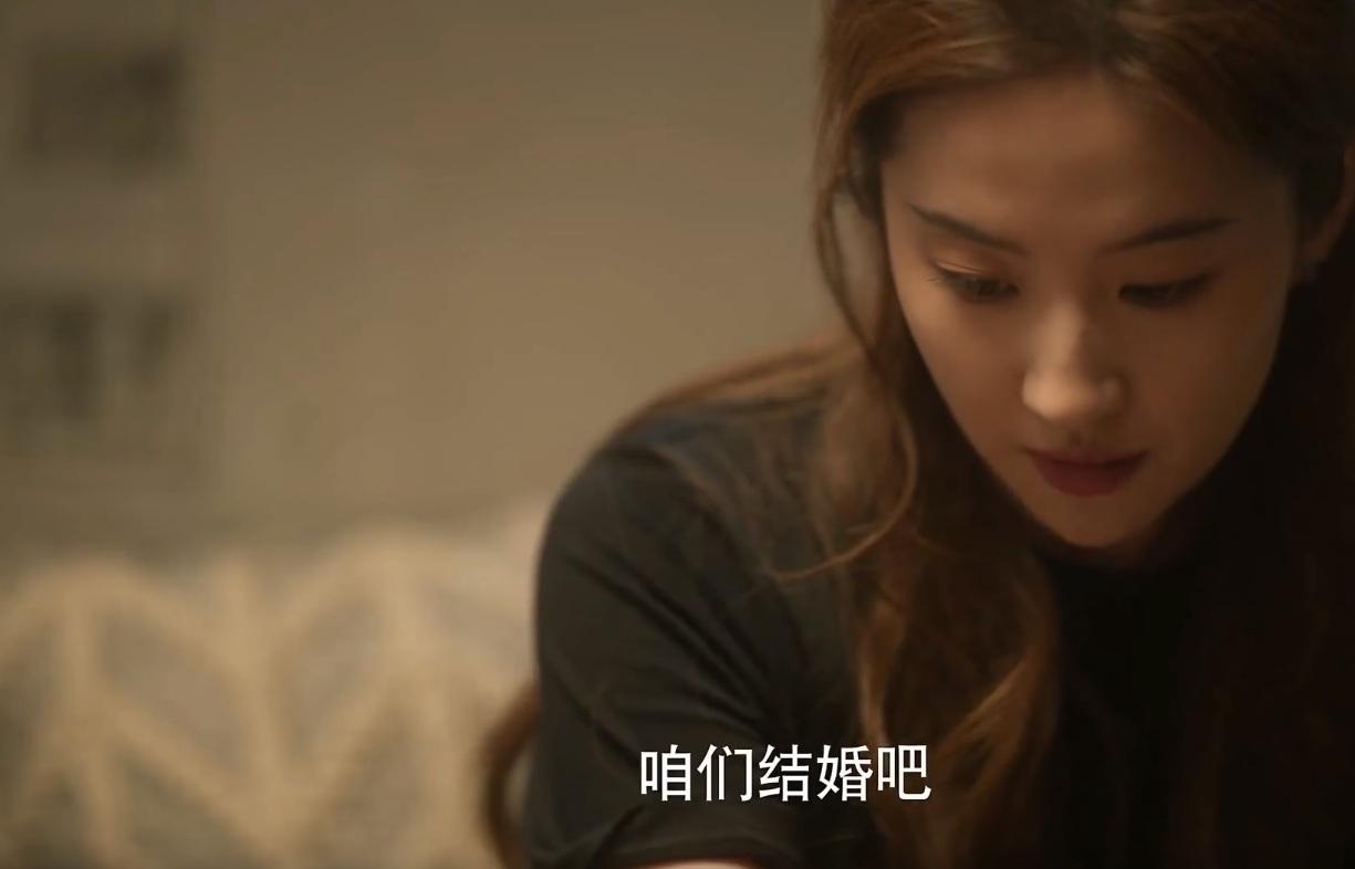 《玫瑰的故事》看懂黄亦玫这八处真爱细节，就明白庄国栋纠缠动因-亦舒小说玫瑰的故事经典语录大全