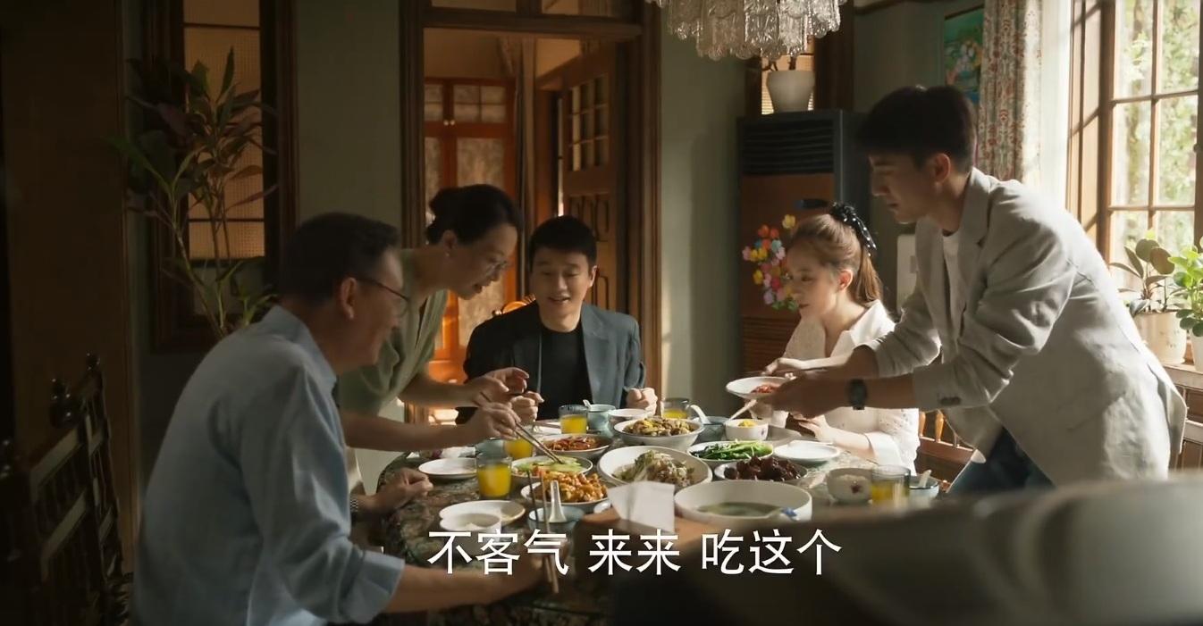 《玫瑰的故事》黄亦玫为爱情不惜舍弃女儿抚养权，庄国栋追悔莫及-亦舒经典作品玫瑰的故事有声阅读