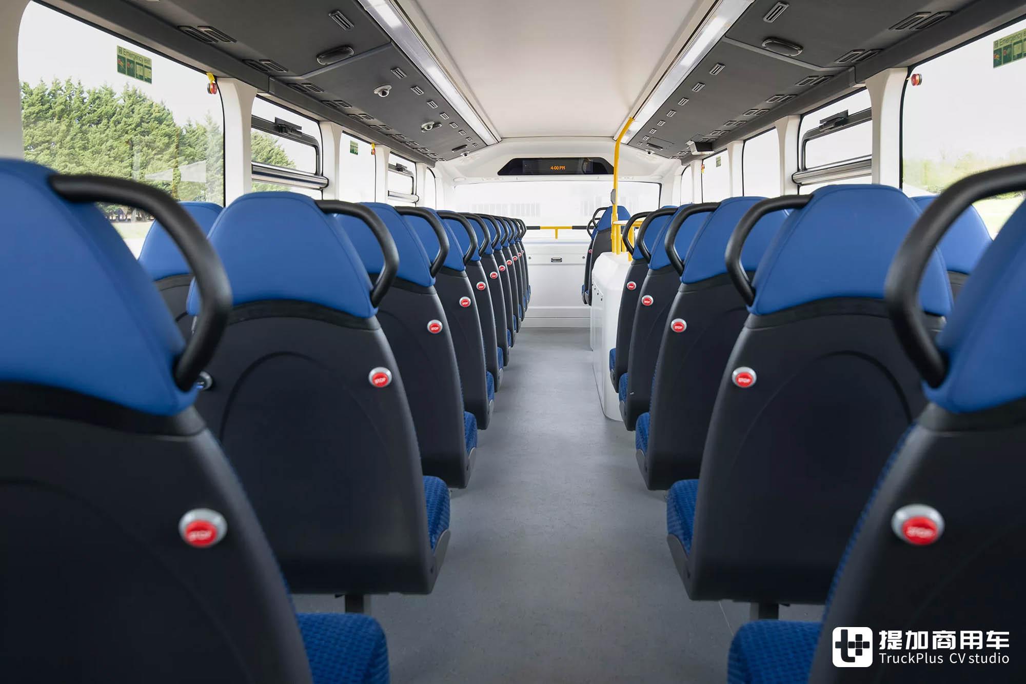 全新比亚迪BD11双层纯电动大巴全球首发，实拍带你看看它有多强-比亚迪纯电动大巴车价格表
