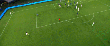 中超最新积分战报 申花难和上港争半程冠军 黑马超山东泰山回前3-中超联赛2021赛程表泰山