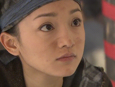 新《射雕》开播：同演黄蓉，除翁美玲朱茵李一桐，其他都是毁经典-新射雕英雄传里面的黄蓉是谁演的