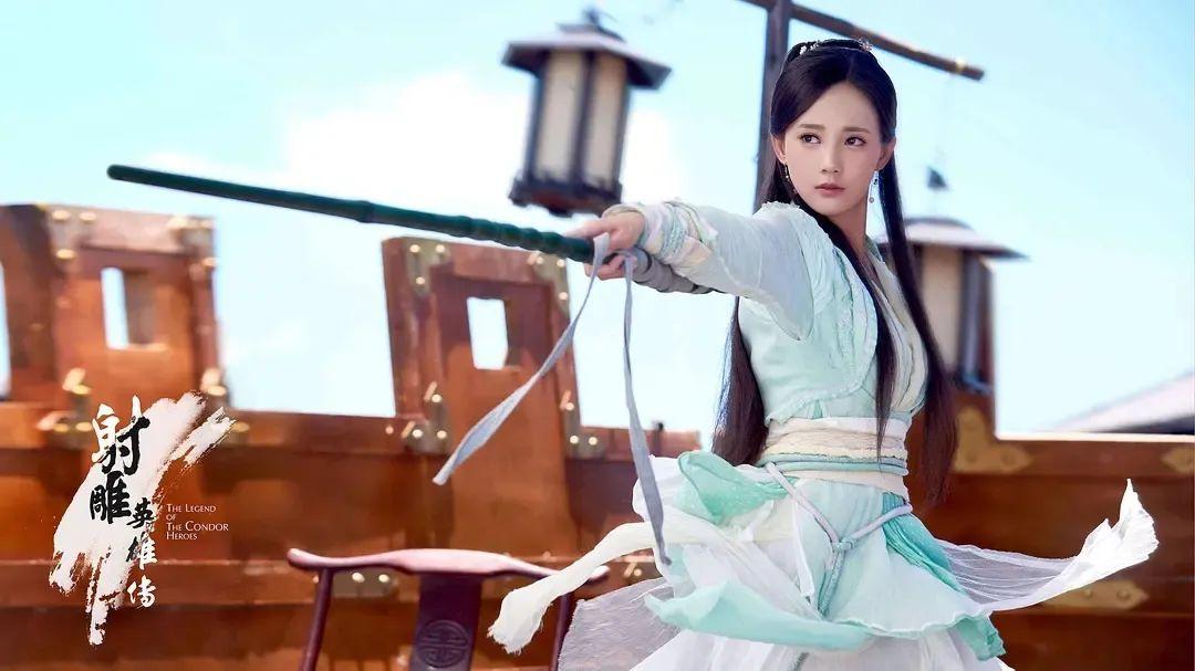 新《射雕》开播：同演黄蓉，除翁美玲朱茵李一桐，其他都是毁经典-新射雕英雄传里面的黄蓉是谁演的