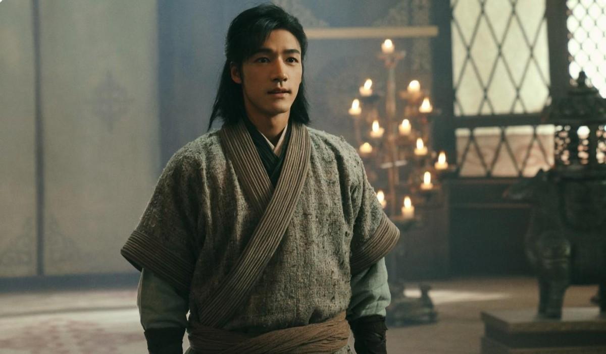 新《射雕》今晚开播！欧阳锋太帅，黄药师太油，梅超风太惊艳-83版射雕英雄传欧阳锋视频全集播放