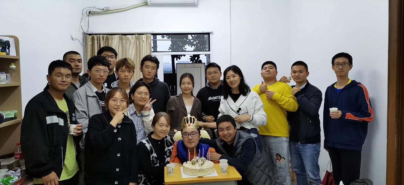 因他，高校设立“自强不息奖”！-自强不息奖学金申请理由