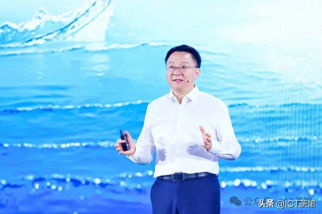 科大讯飞刘庆峰谈OpenAI变成"CloseAI".谈GPT-5.谈中美AI之战-讯飞老总叫什么名字?