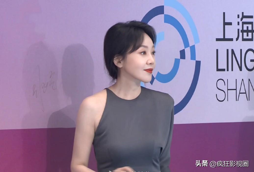 刘亦菲、唐嫣性感，闫妮微醺，姜妍烂漫，白玉兰场内场外都很惊艳-刘亦菲唐嫣同台