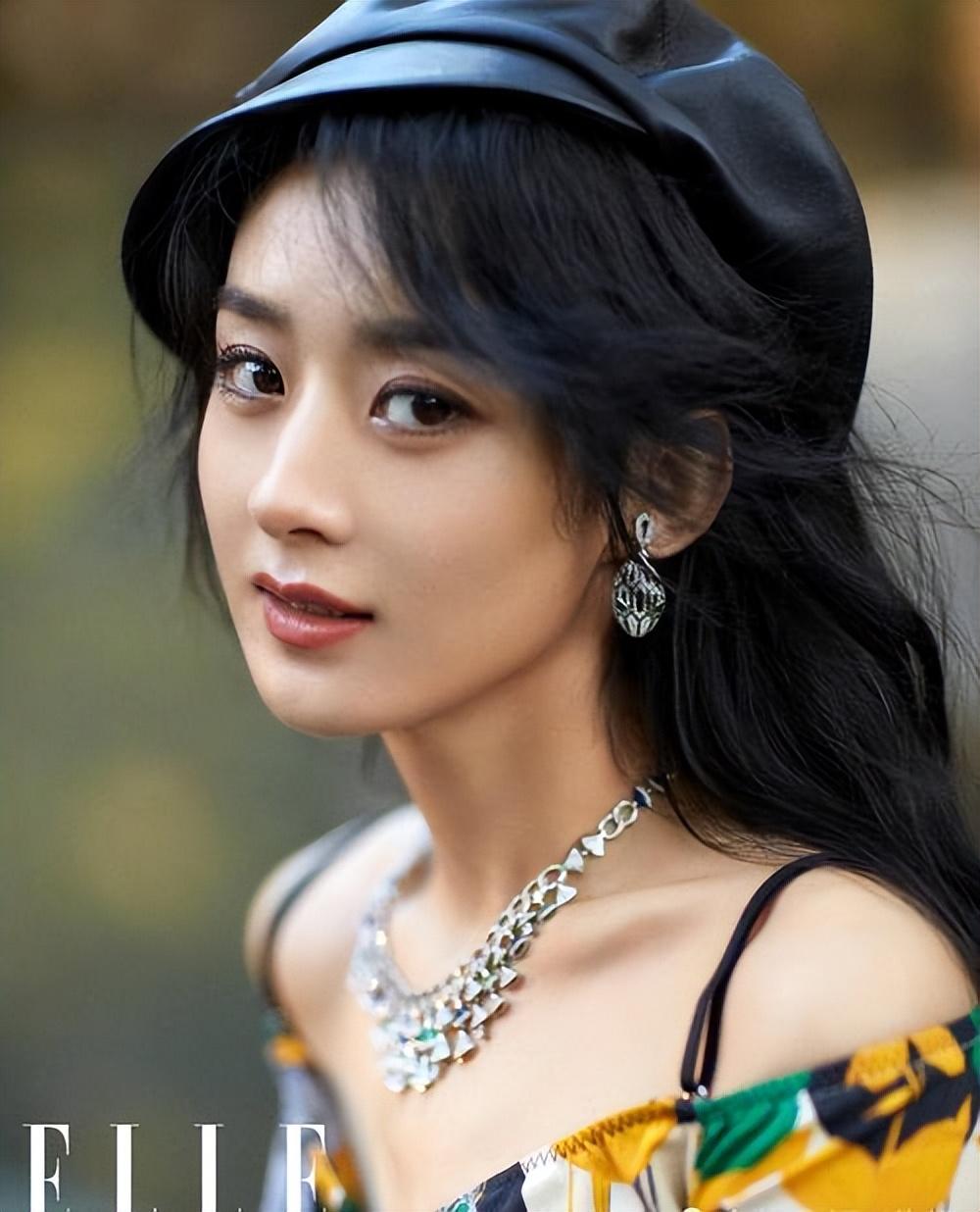 赵丽颖油画大片曝光，网友：这腹肌，我酸了！-赵丽颖绘画