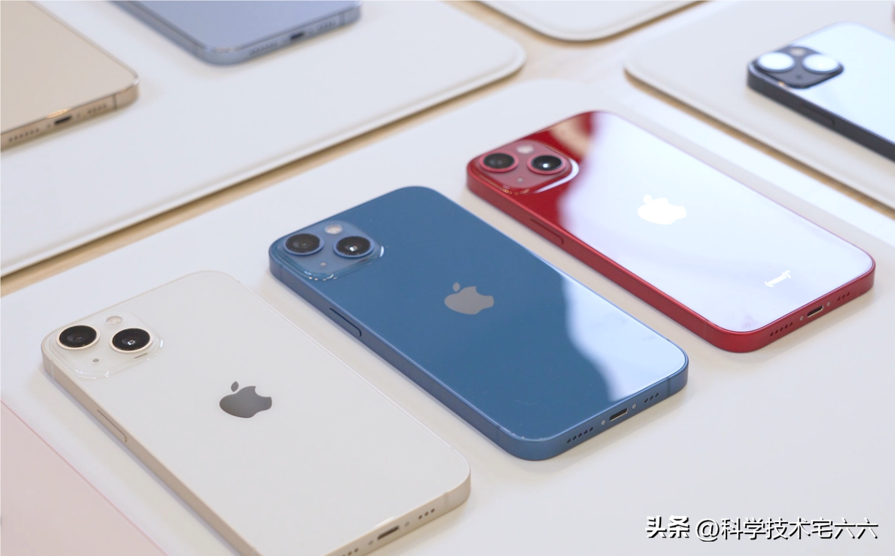 小米要做真小屏旗舰？雷军深夜提问，还有人在用iPhone Mini吗？-小米有没有小屏旗舰