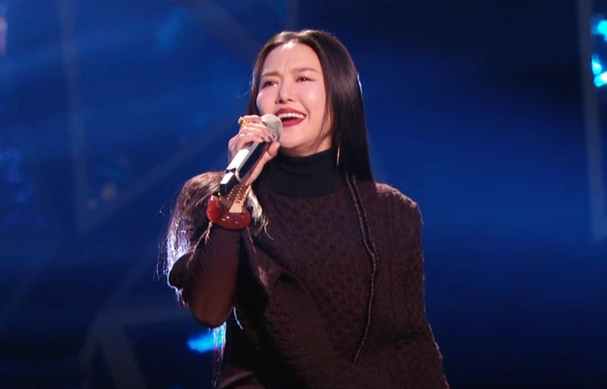 《歌手》第10期：那英第一，黄宣垫底，Lenka输汪苏泷，4人进决赛-那英战队女歌手