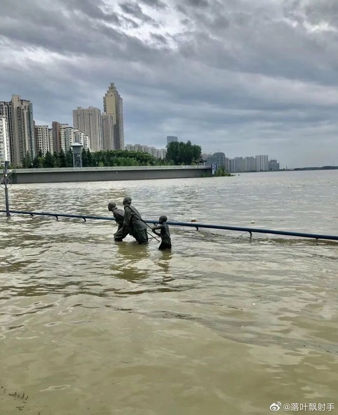 芜湖防汛应急响应24小时连续升级！繁昌两村河水倒灌！一线人员通宵紧急救援......-芜湖洪涝灾情
