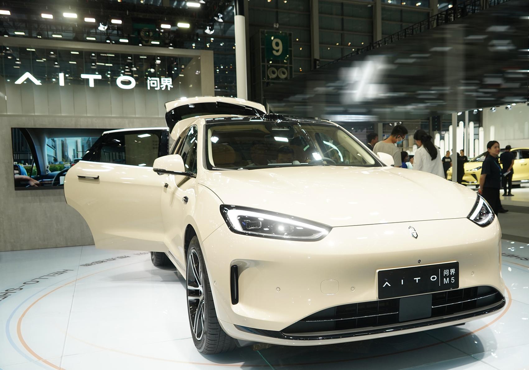 “问界”价值上百亿，华为25亿元就卖给赛力斯！为什么？余承东终于回应了-华为赛力斯产能