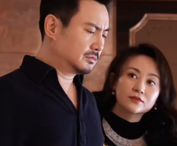 电影《抓娃娃》8个细节解读，原来是一个巨大的西虹市宇宙-抓娃娃动漫图