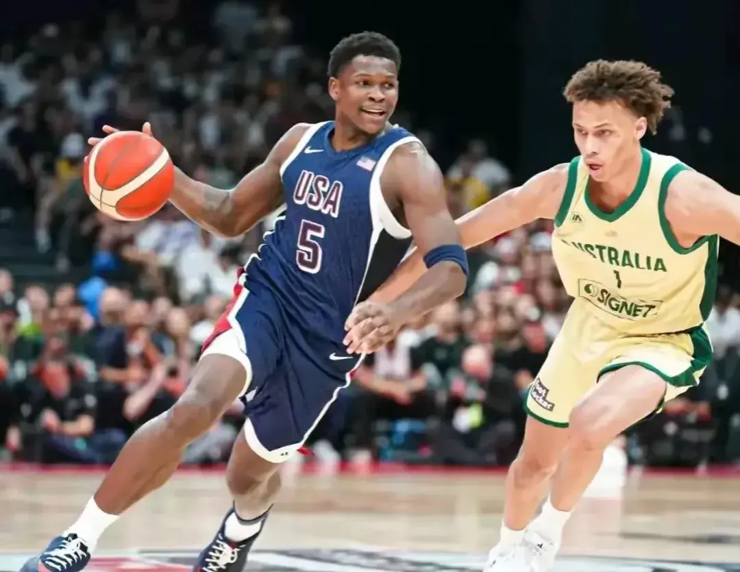 【独家揭秘】美国男篮险胜惊魂夜：金牌梦是否悬而未决？-美国男篮荣誉