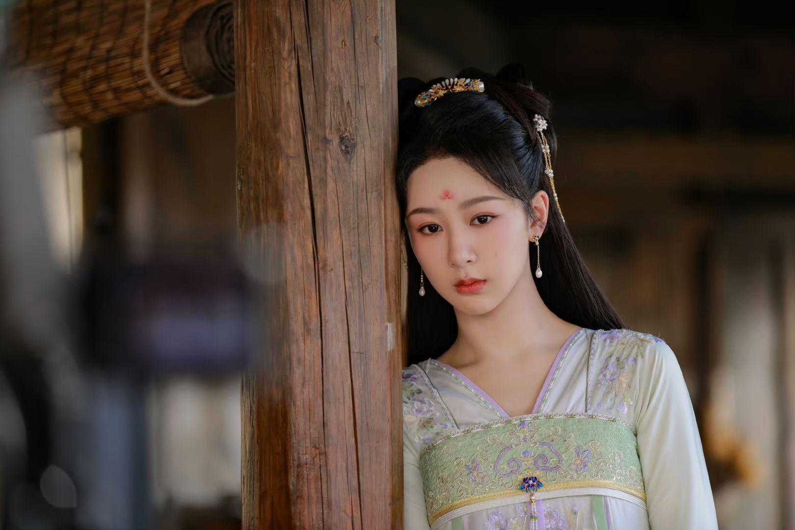 《长相思2》口碑逐渐失控！阿念被指才是大女主，杨紫被骂得好惨-长相思是小夭思念相柳吗