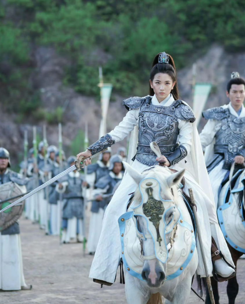 《长相思2》口碑逐渐失控！阿念被指才是大女主，杨紫被骂得好惨-长相思是小夭思念相柳吗