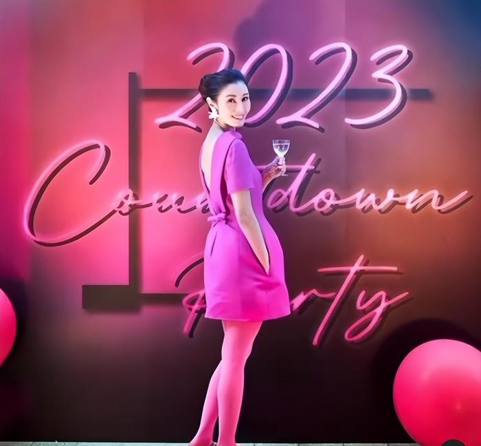 李嘉欣夫妇开家族派对，许建中夫妇当众做不雅行为，20亿豪宅曝光-港圈李嘉欣成功