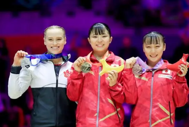 日本女子体操内斗？替补举报队长抽烟，19岁体操王牌被遣送回日本-日本国家女子体操队名单