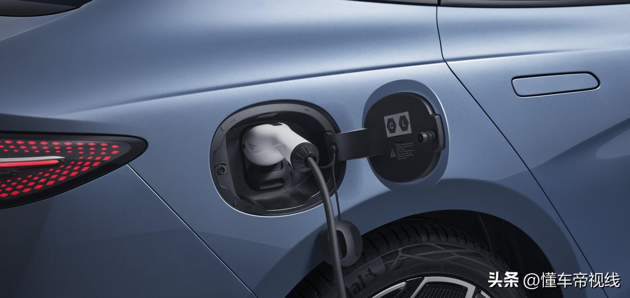 新车 | 右舵布局/约合24.1万元起售，比亚迪海豹日本市场开启预订