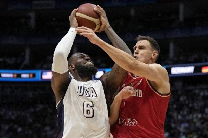 美媒点出美国男篮巴黎奥运会隐忧，狠评詹姆斯是“练习赛之王”-奥运会美国男蓝