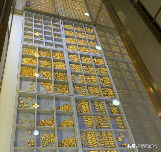 太戏谑！黄金价格突然暴跌！美联储戏耍全球？继续收割世界？-黄金价格走势图美元