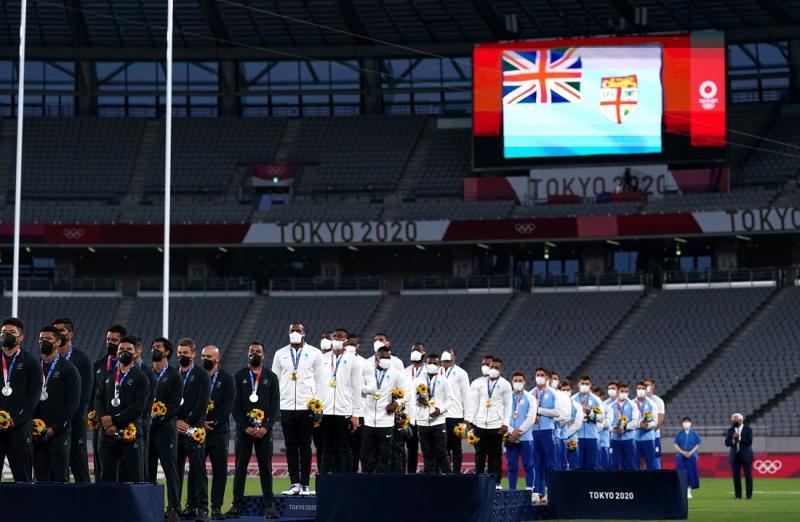 斐济七人橄榄球队奥运卫冕，这是一支搭乘运冻鱼货机到东京的队伍-斐济英式橄榄球