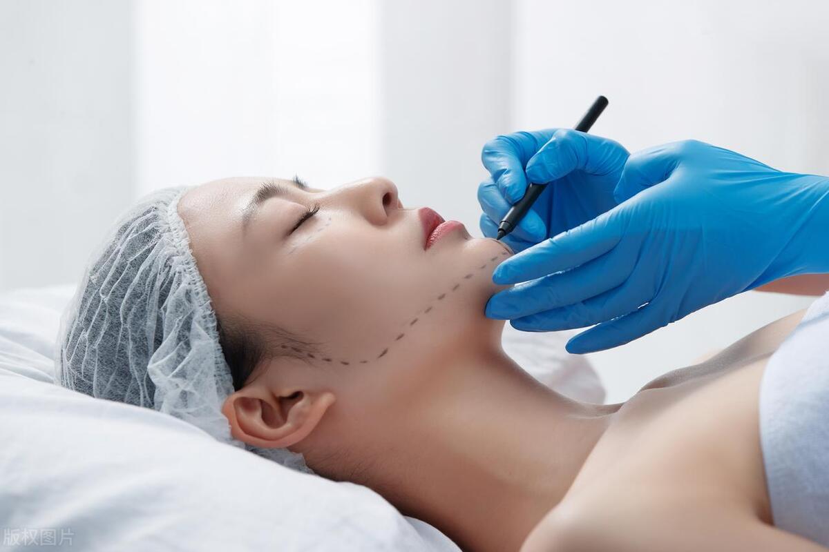 法官揭秘美容“杀猪盘”三大套路-美容纠纷典型案例分享