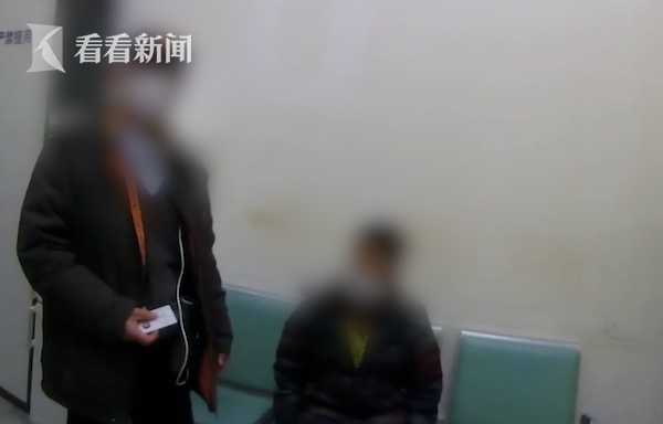 “星星的孩子”迷路误上高铁 从上海来到了苏州……-星星的孩子剧情