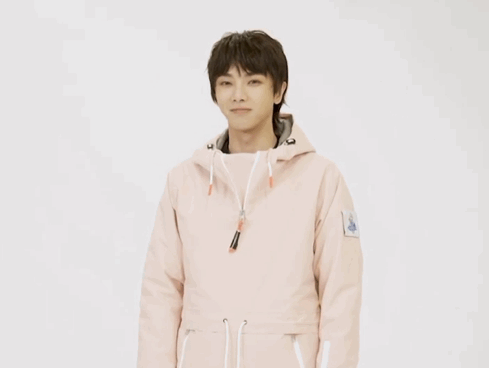 华晨宇加盟冬梦之约2，身穿粉色滑雪衣，彰显青春活力-华晨宇助力冬奥会