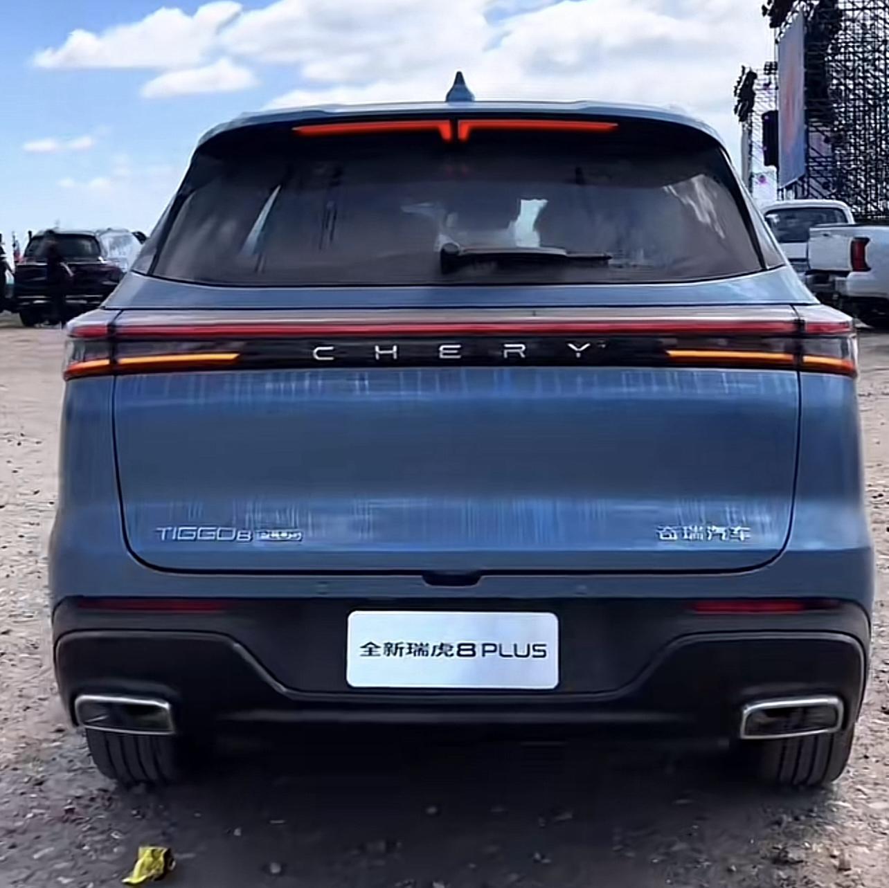 新款奇瑞瑞虎8 PLUS实车曝光，采用新前脸和新内饰-奇瑞瑞虎8plus2024款