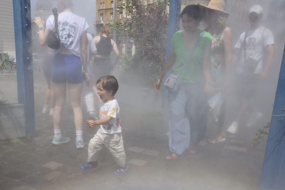 全球开启“加热模式” ，美国多城市高温纪录被刷新，气温一度在50℃-美国高温2021