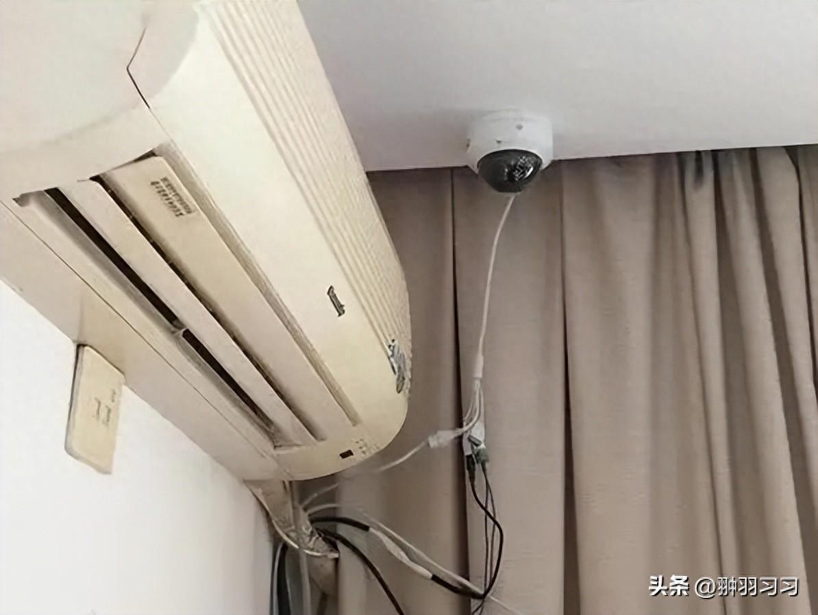 令人窒息！大二女生卧室被父母装监控，离家出走前报警寻求帮助-爸妈在家里装监控犯法吗