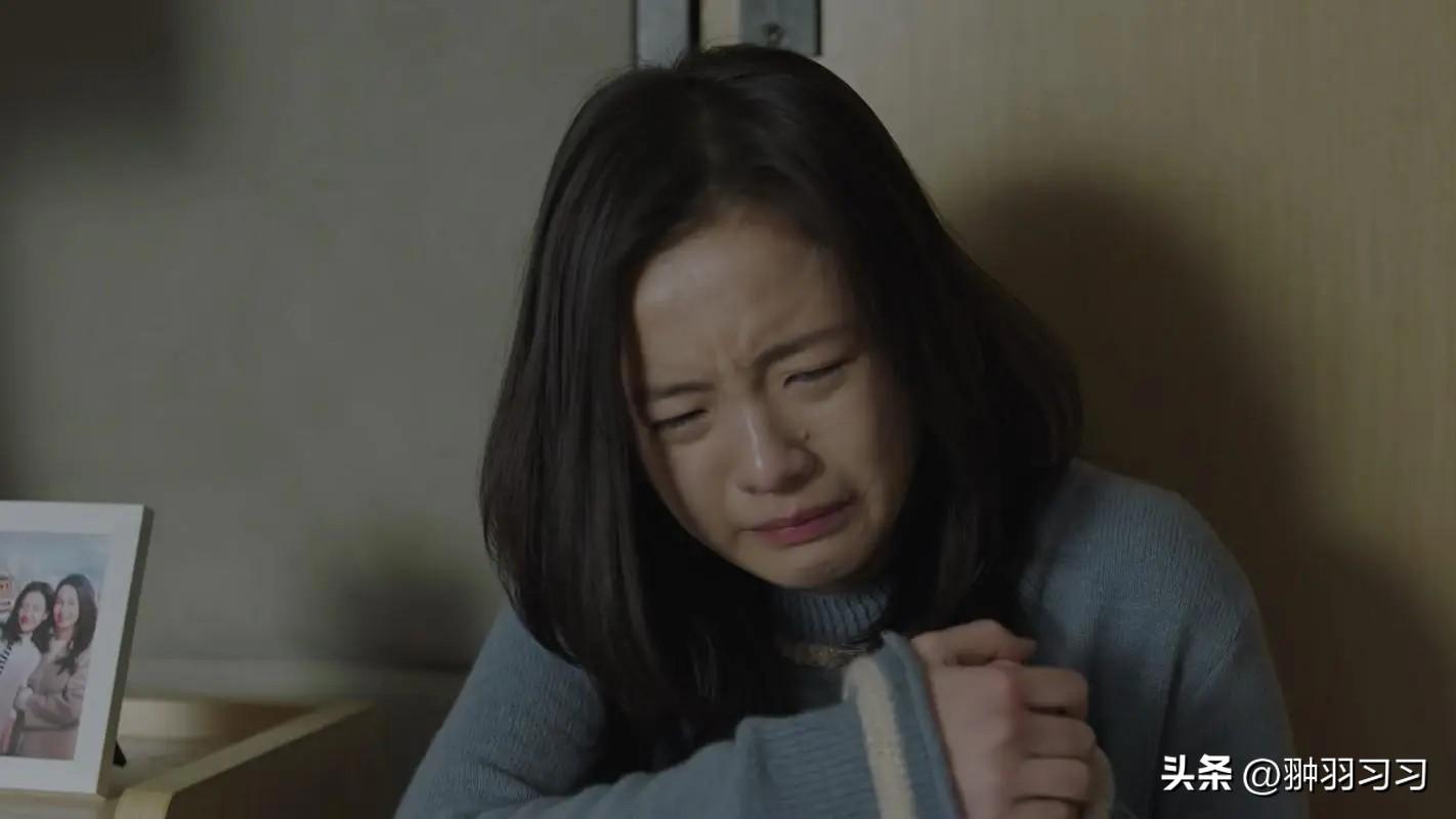 令人窒息！大二女生卧室被父母装监控，离家出走前报警寻求帮助-爸妈在家里装监控犯法吗