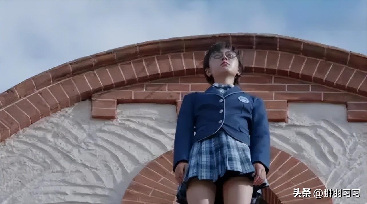 令人窒息！大二女生卧室被父母装监控，离家出走前报警寻求帮助-爸妈在家里装监控犯法吗