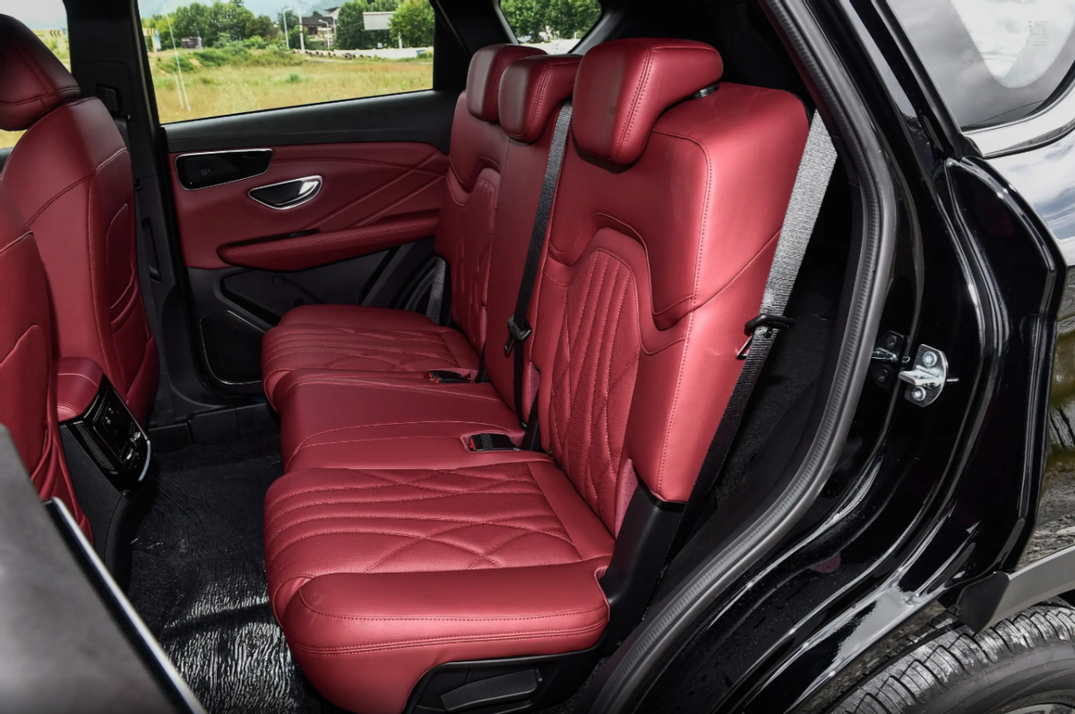 售11.19万起！新款捷途X70 PLUS上市，颜值大改质感升级-捷途x70 plus最新试驾视频