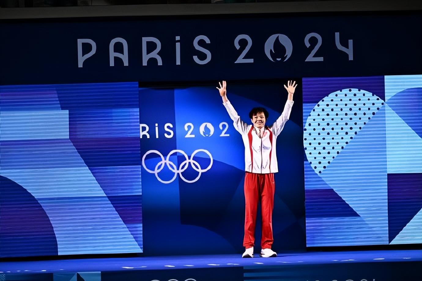 巴黎奥运陈艺文跳水金牌？广州塔为陈艺文亮灯？要被全红婵笑死了-陈艺文夺3米板冠军